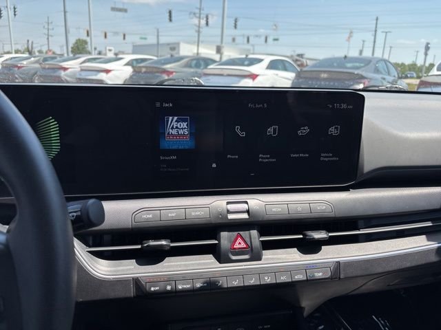 Used 2025 Gray Kia LXS image 22