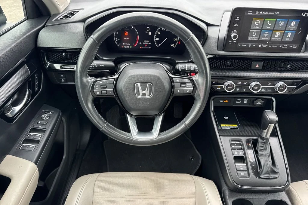 Used 2024  Honda EX-L image 18