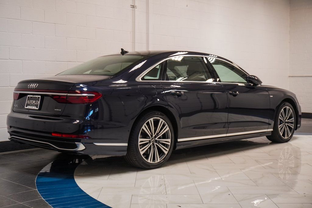 Used 2022 Blue Audi L 55 image 6