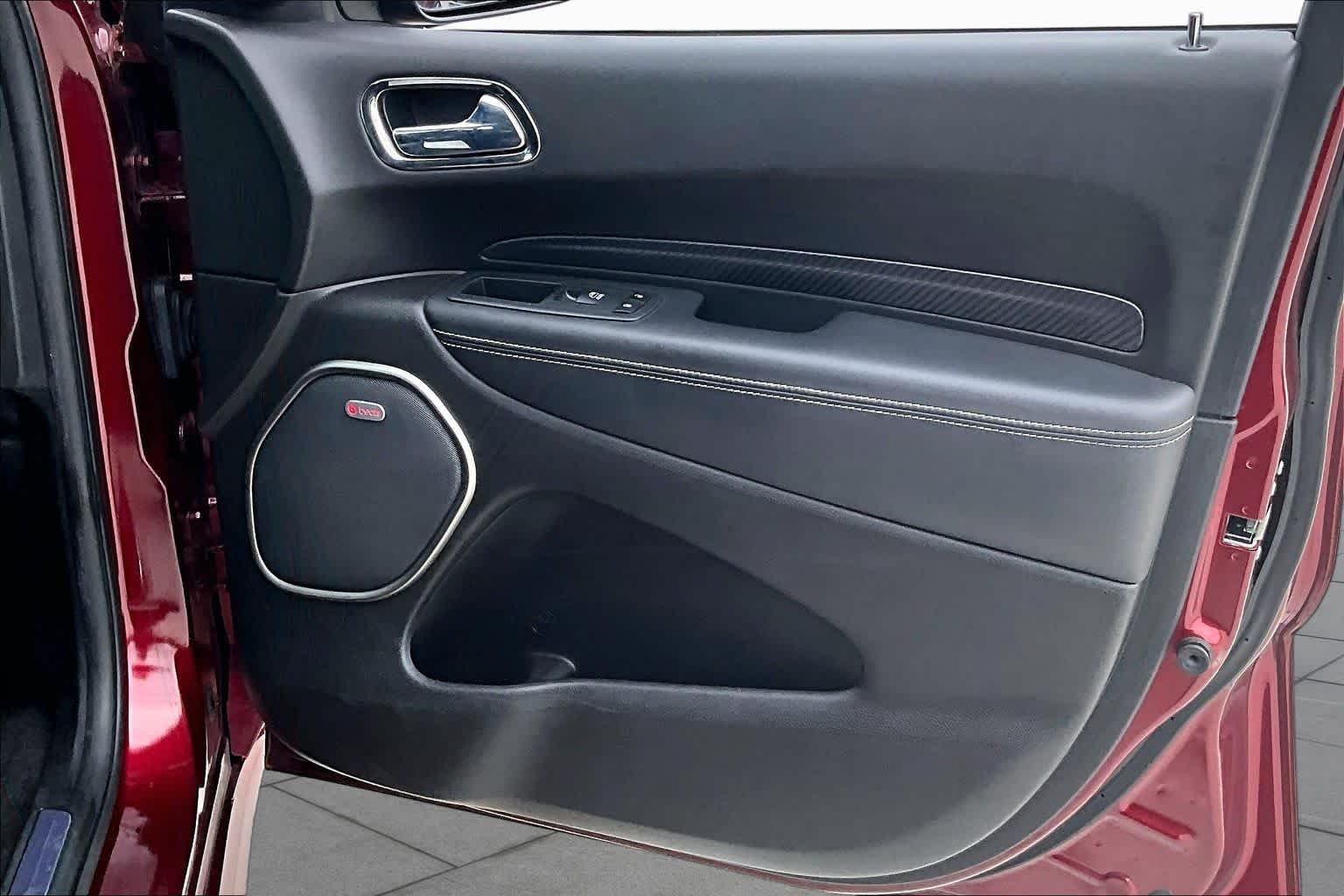 Used 2018 Octane Red Pearlcoat Dodge SRT image 26