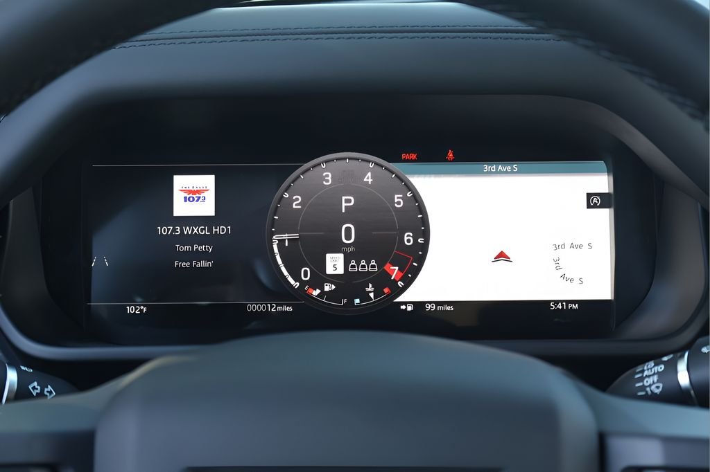 New 2026 Borasco Grey Land Rover X-Dynamic SE image 21