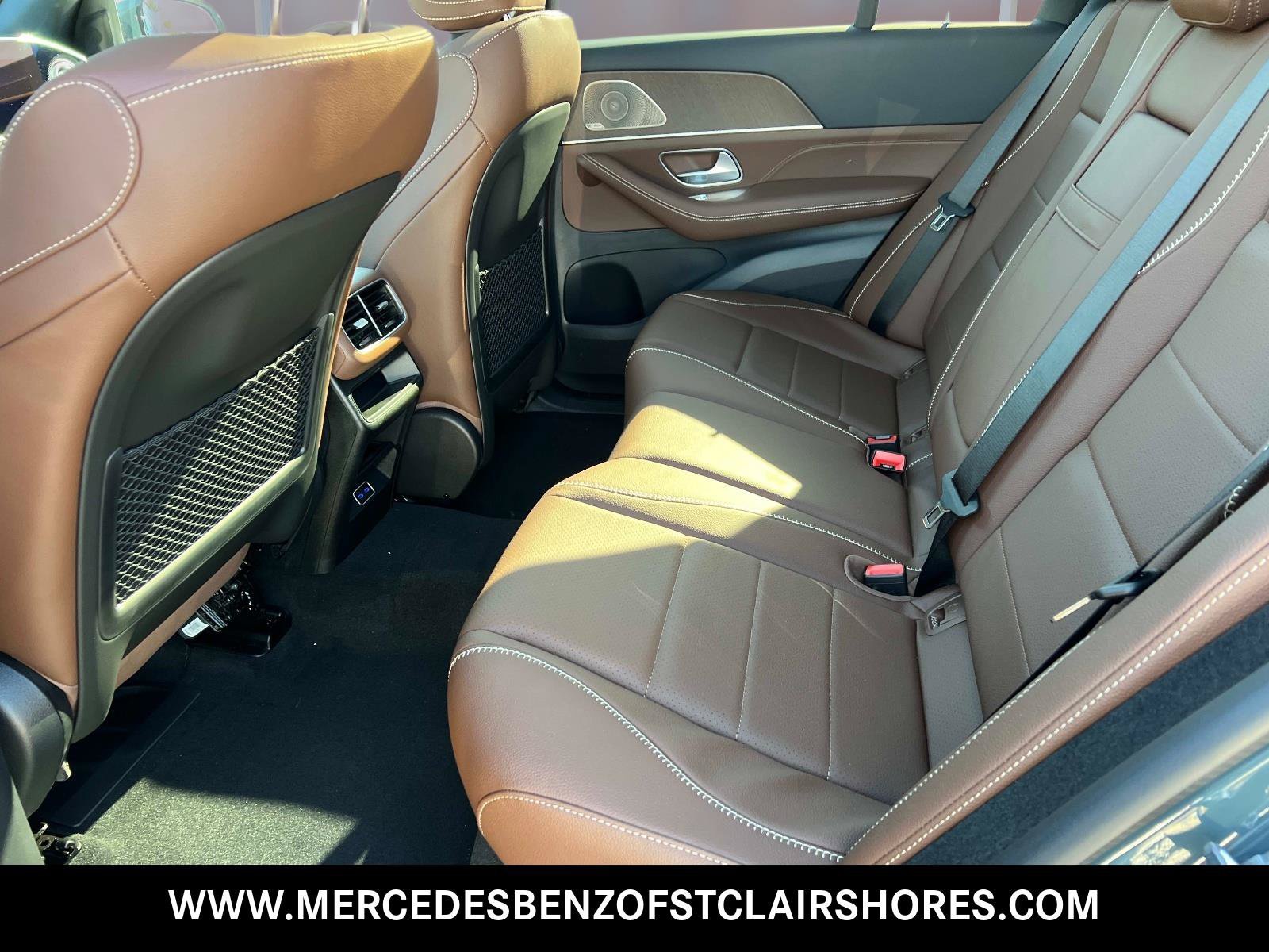 New 2027 Dark Petrol Mercedes-Benz GLE 450 image 12
