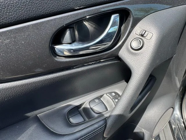 Used 2018 Black Nissan SV image 23