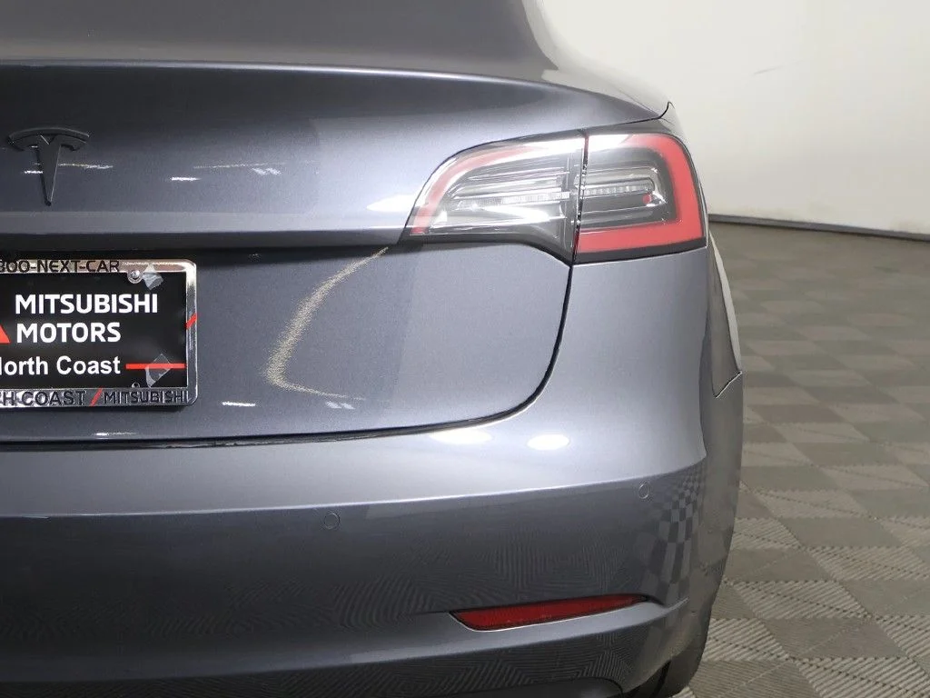 Used 2022 Silver Tesla Long Range image 19