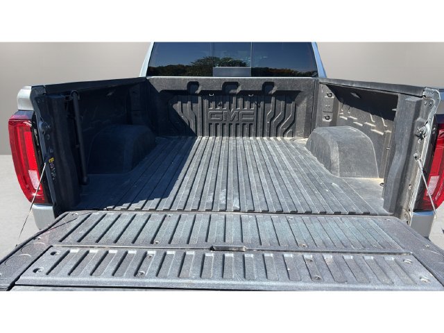 Used 2024 Silver GMC Denali Ultimate image 34