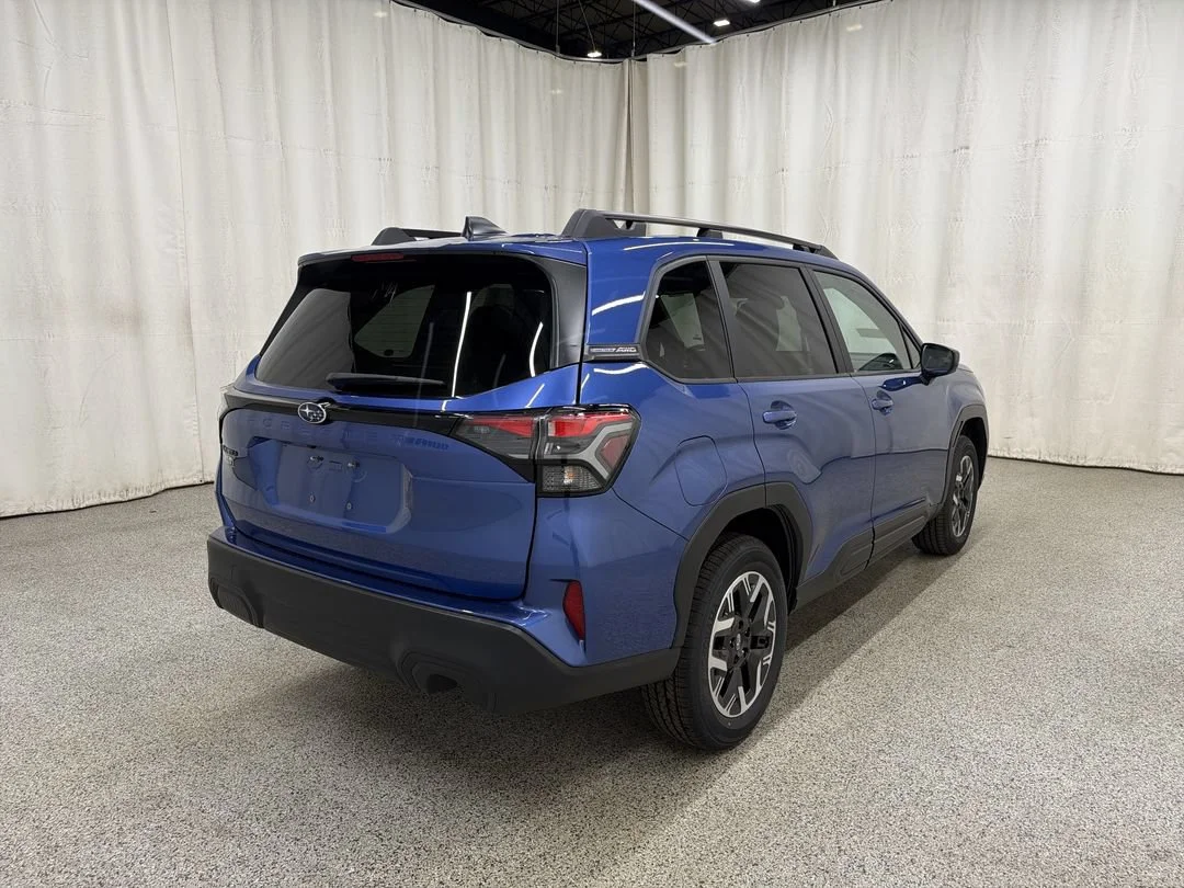 New 2026 Daybreak Blue Pearl Subaru Premium image 8