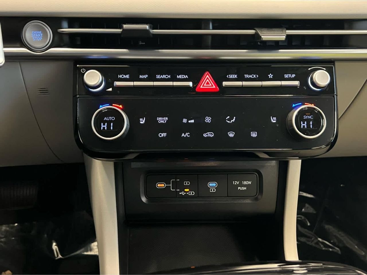 New 2026 Amazon Gray Hyundai SEL image 32
