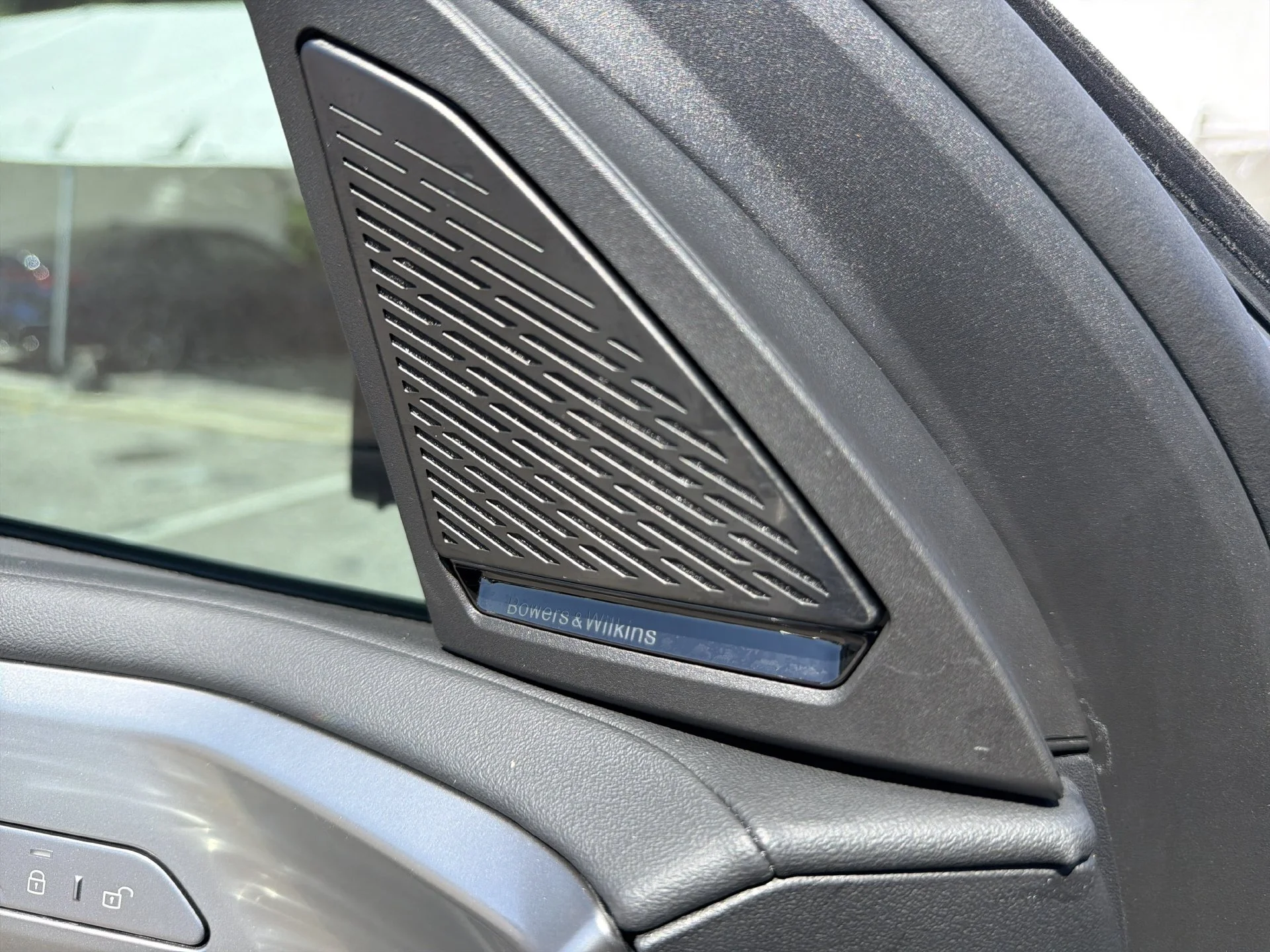 New 2027 Dravit Grey Metallic BMW  image 26