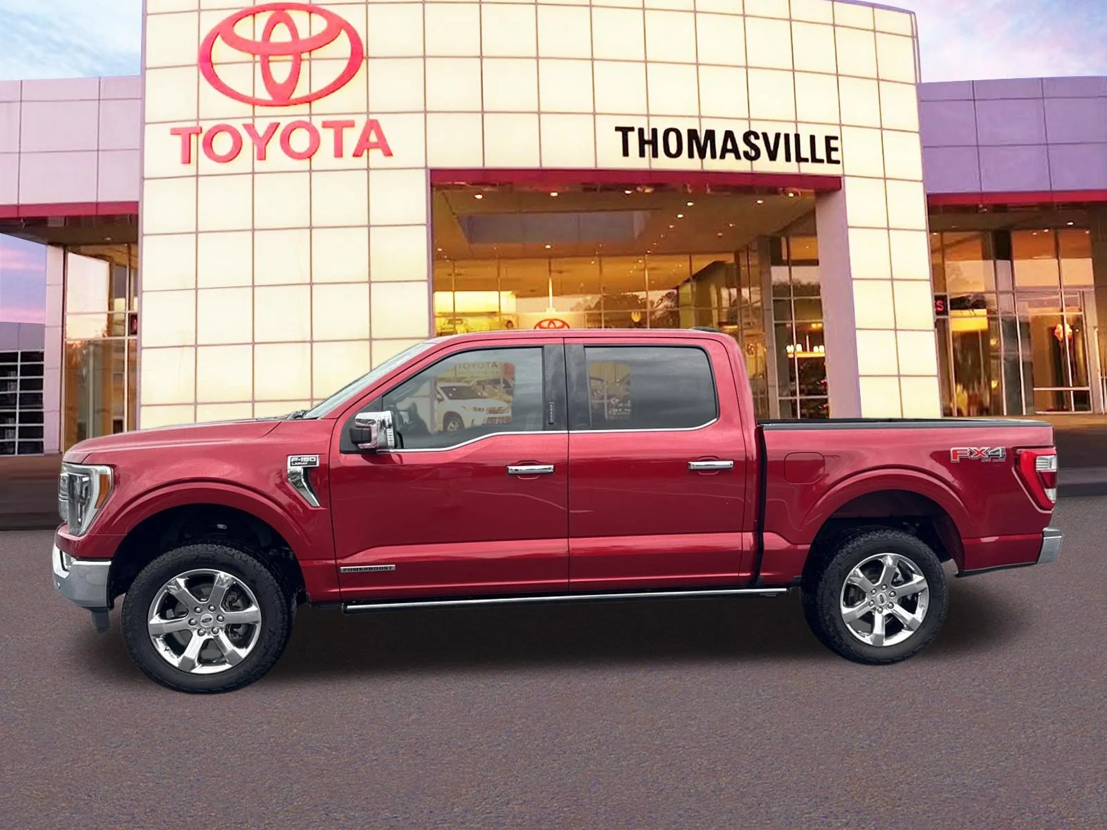 Used 2023 Red Metallic Ford Lariat image 8