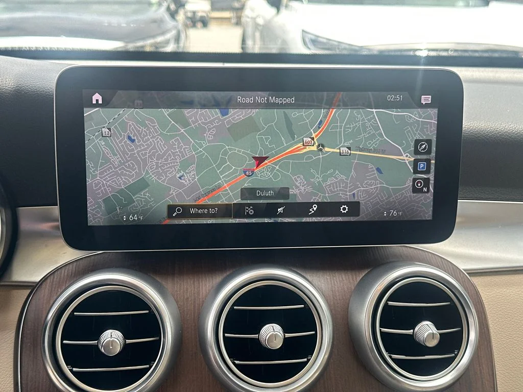 Used 2020  Mercedes-Benz GLC 300 image 27