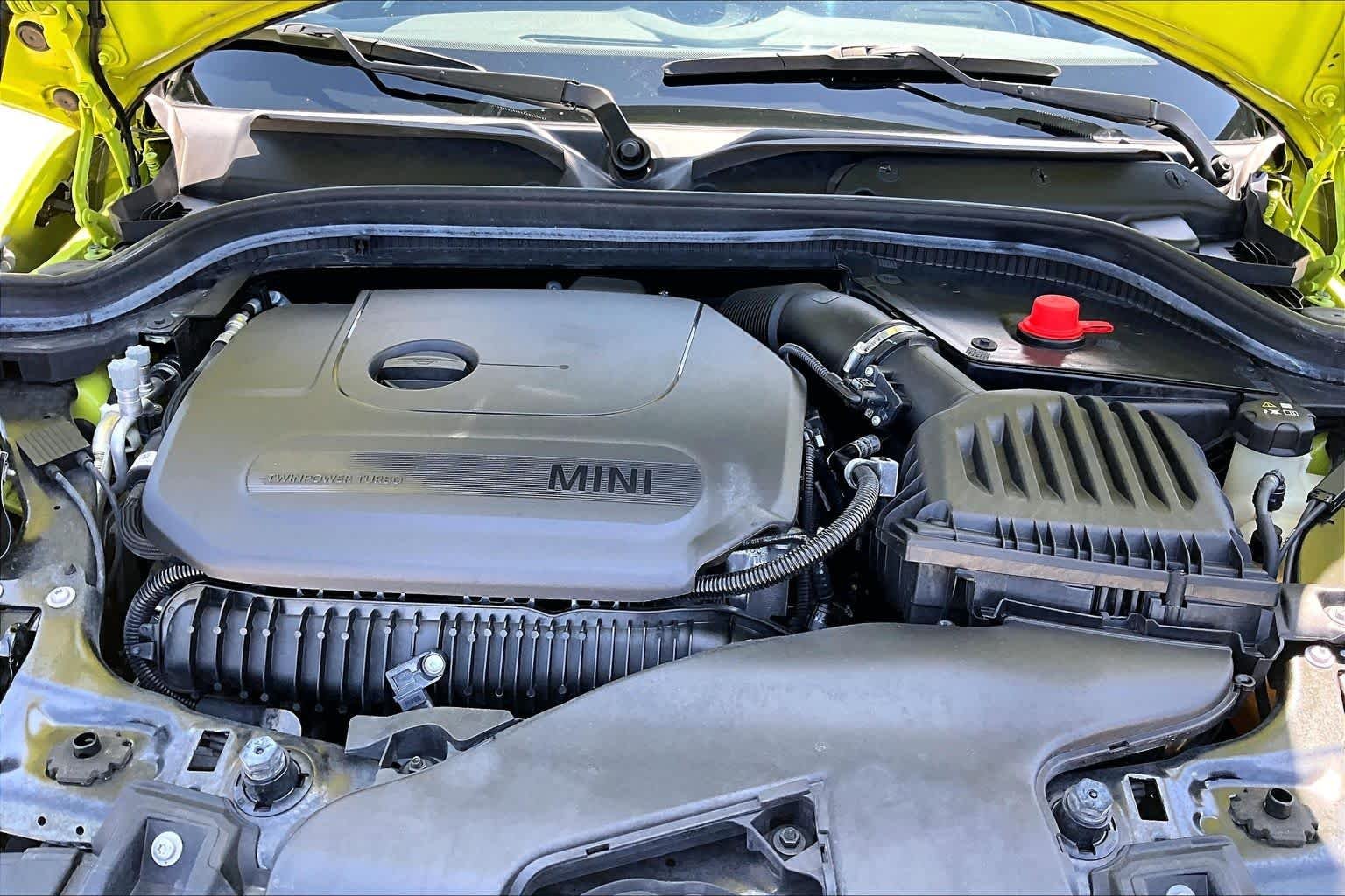 Used 2024 Zesty Yellow MINI Cooper S image 30