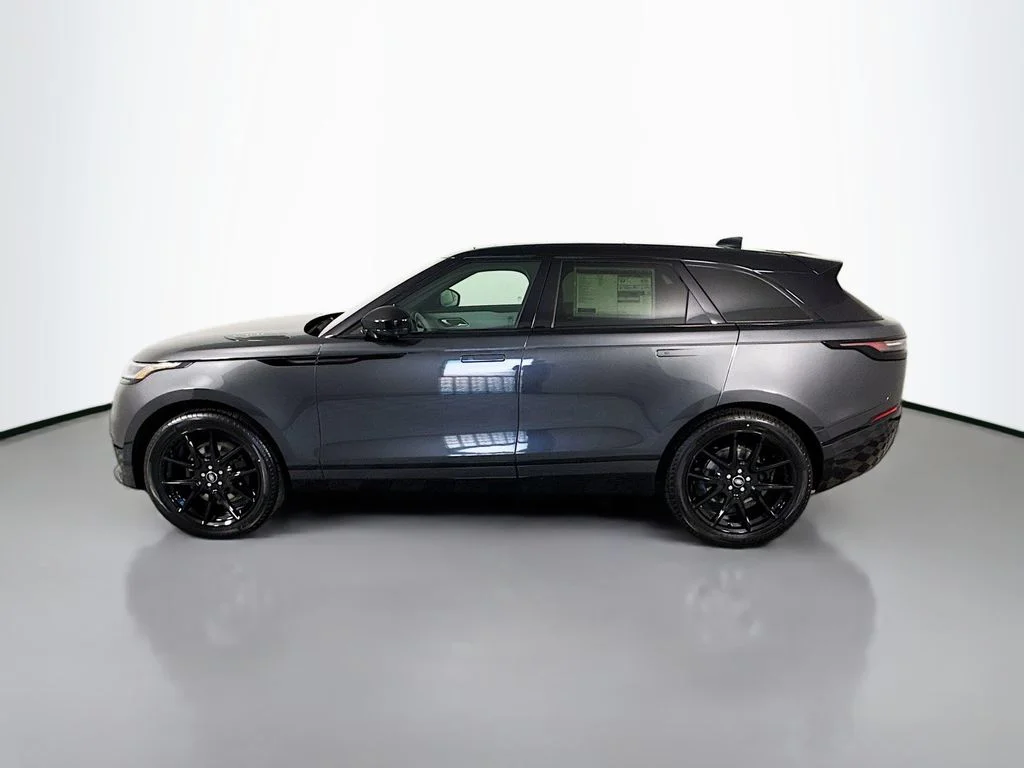New 2026  Land Rover Dynamic SE image 2