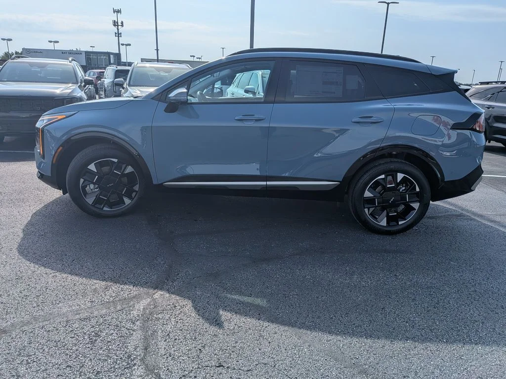 New 2027 Blue Kia SX-Prestige image 31