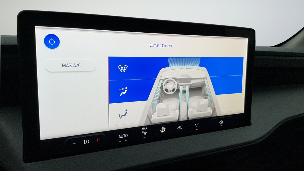 New 2026 White Ford XLT image 16