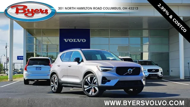 2026 Volvo XC40 B5 Ultra