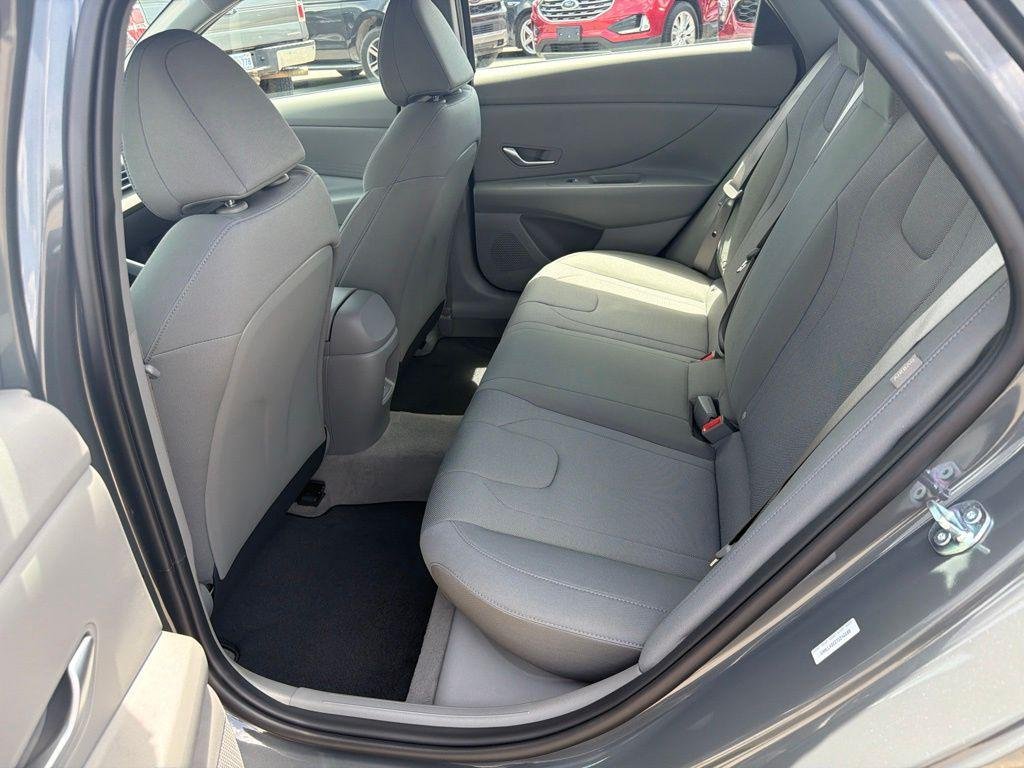 New 2026 Gray Hyundai SE image 10