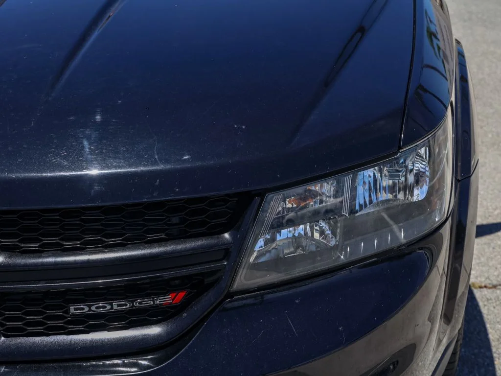 Used 2017 Black Dodge Crossroad image 9