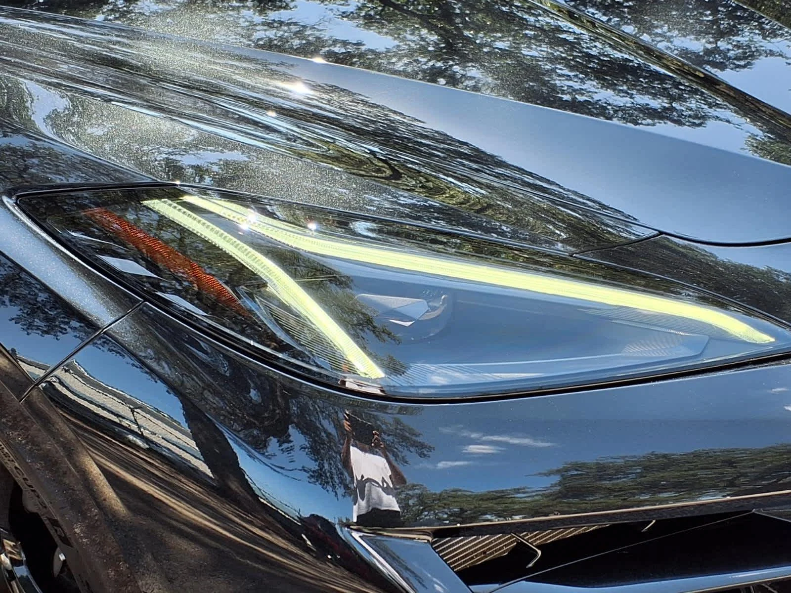 Used 2024 Carbon Flash Metallic Chevrolet 3LZ image 7