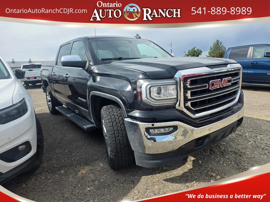 2018 GMC Sierra 4WD Crew Cab Short Box SLT's photo