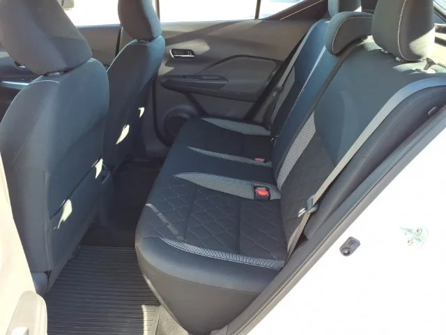 Used 2018 White Nissan SV image 18