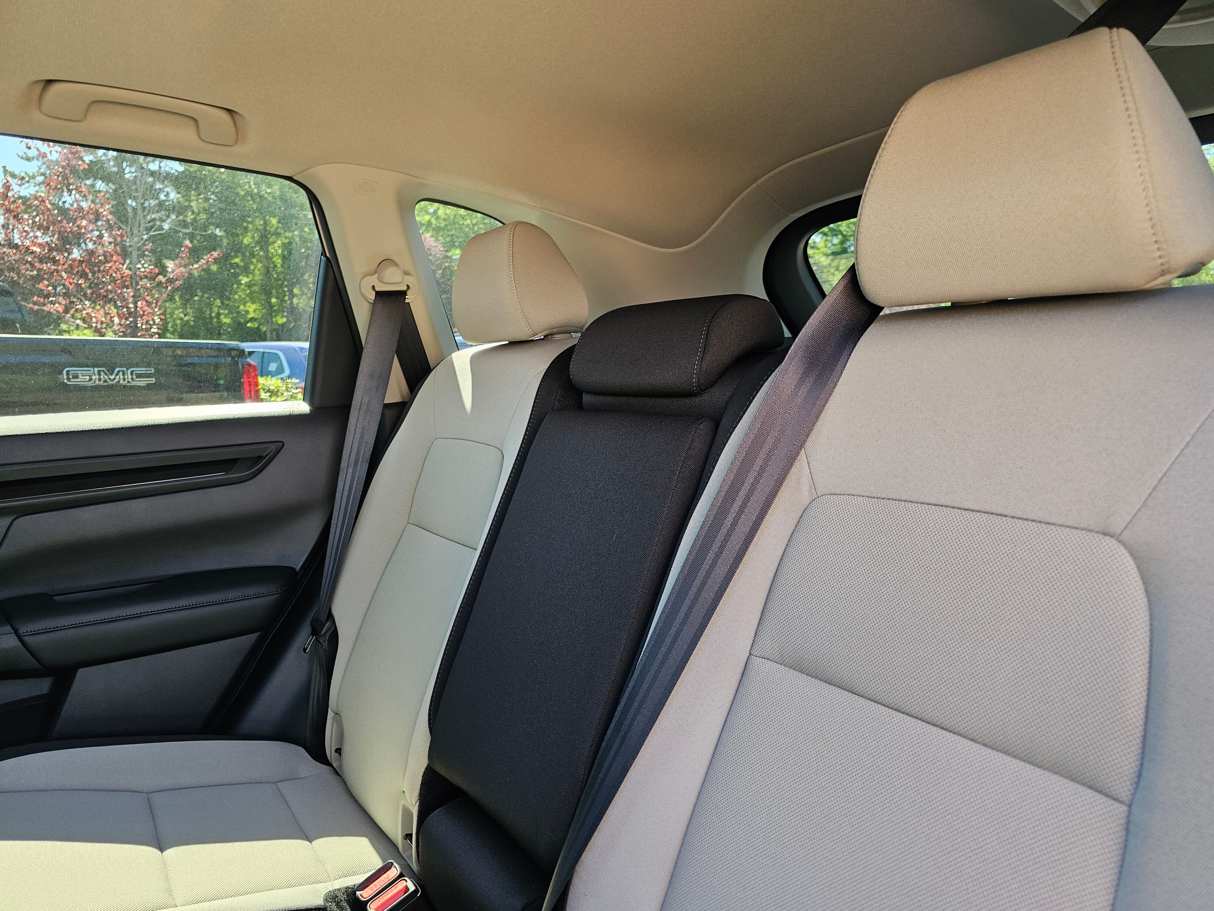 2025 Honda CR-V EX - Photo 19