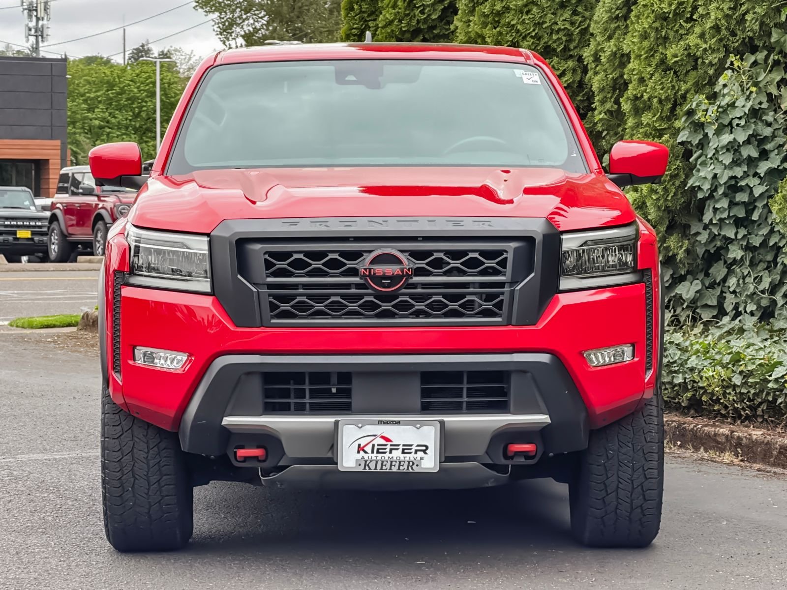 Used 2023 Red Nissan PRO-4X image 9