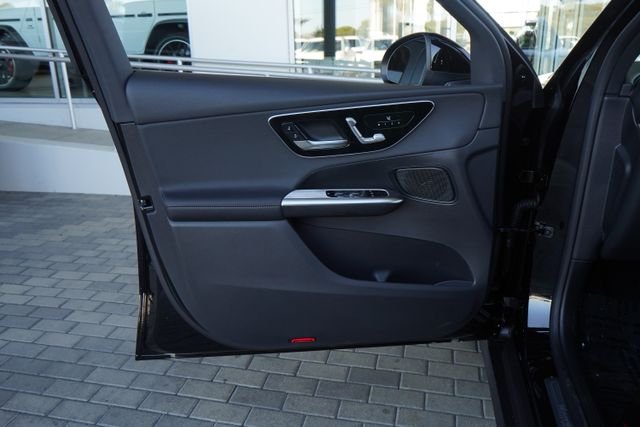 New 2026 Black Mercedes-Benz GLC 300 image 15