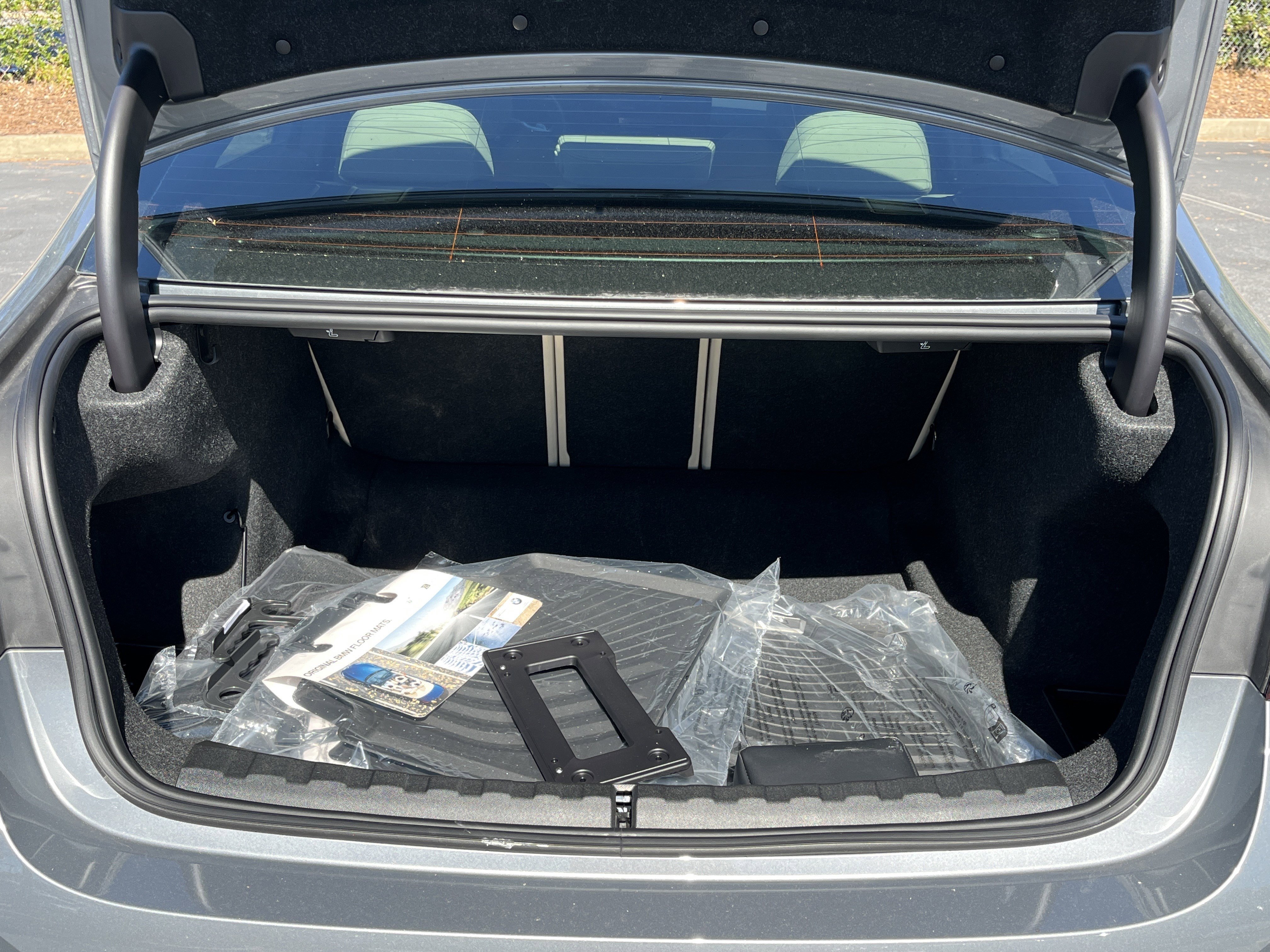 New 2026 Skyscraper Grey Metallic BMW 330i NA image 27