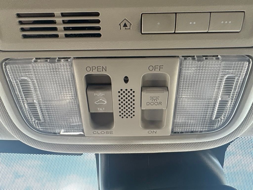 Used 2016 Gray Honda EX-L image 24