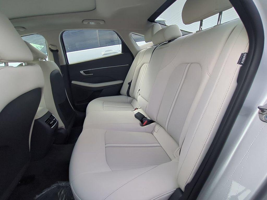 New 2026 Silver Hyundai SEL image 14
