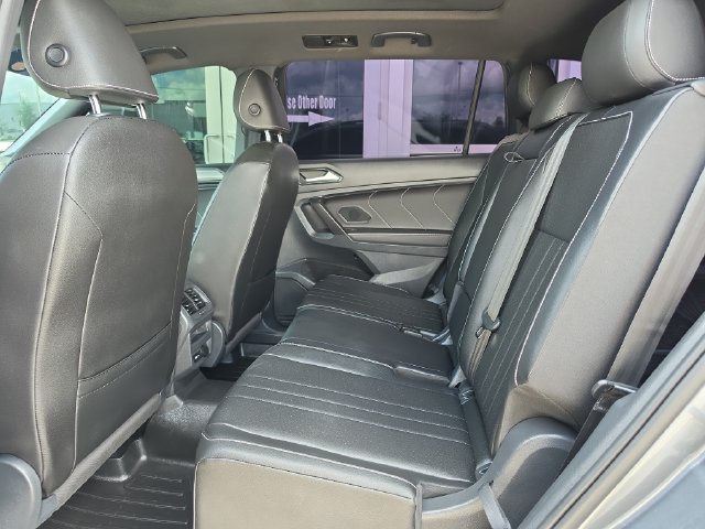 2022 Volkswagen Tiguan 2.0T SE R-Line Black - Photo 16
