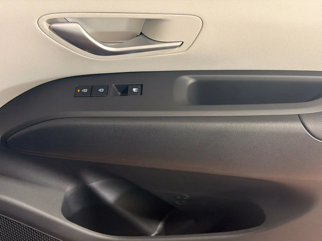New 2026 Ecotronic Gray Hyundai SEL image 13