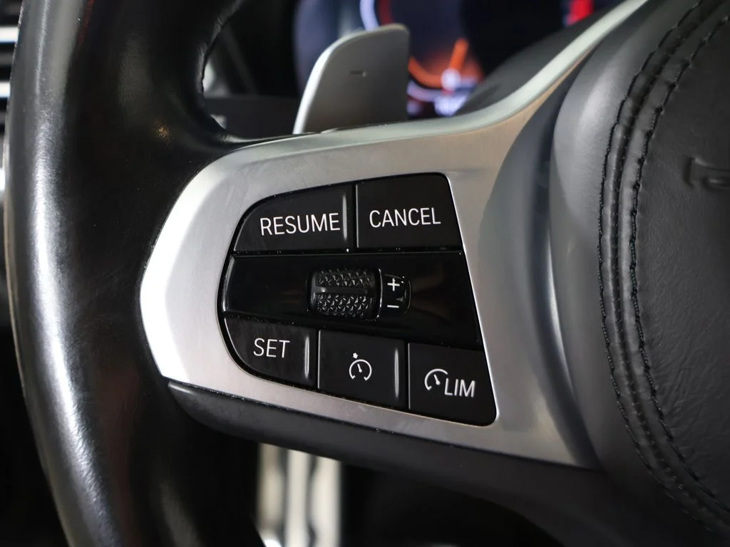 Used 2022 Carbon Black Metallic BMW xDrive30i image 46