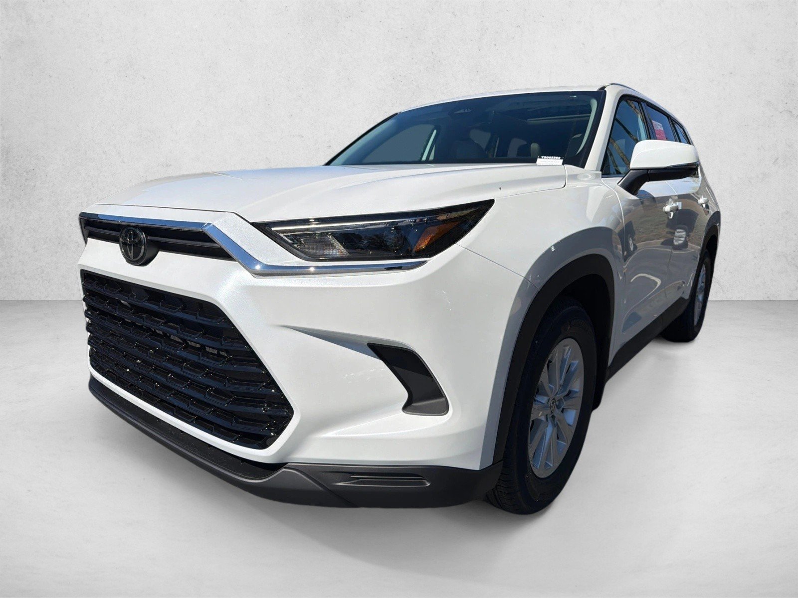 New 2026 Wind Chill Pearl Toyota XLE image 7