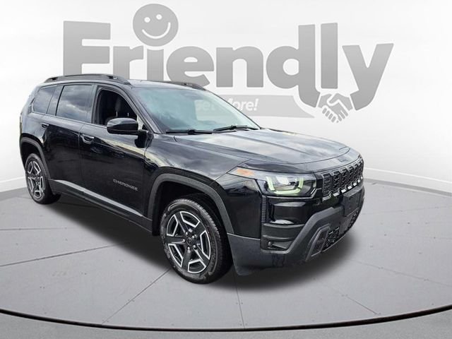 New 2026 Diamond Black Crystal Pearl-Coat Exterior Paint Jeep Laredo image 3