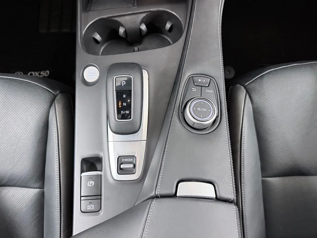 Certified Used 2023 Gray INFINITI LUXE image 26