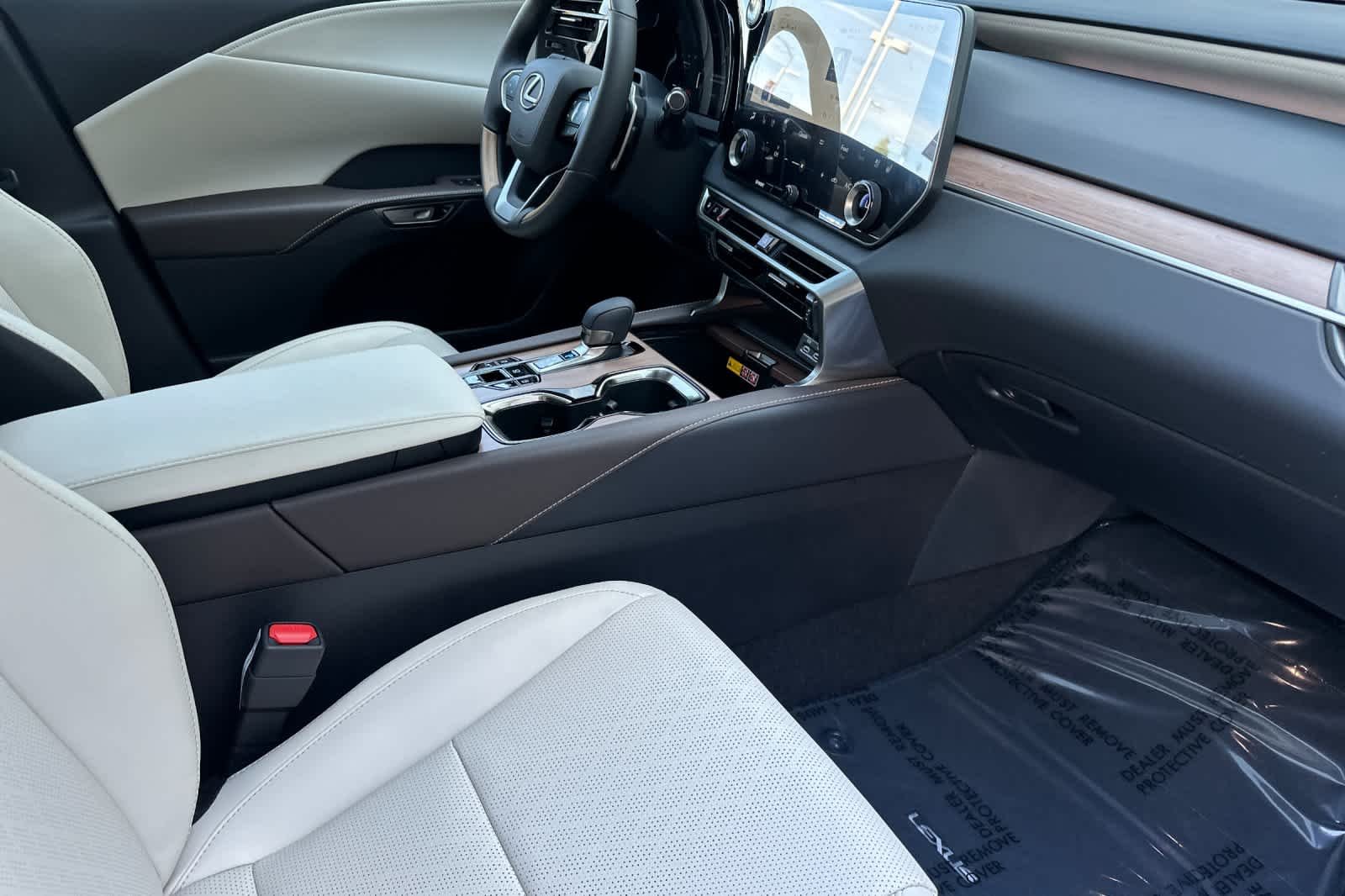 2026 Lexus RX 350 Premium - Photo 17