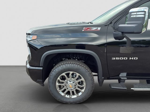 2026 Chevrolet Silverado 3500 HD LTZ - Photo 6