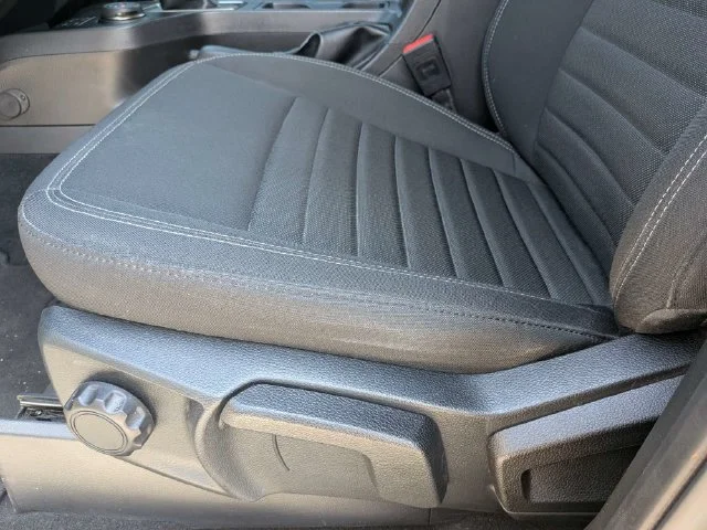 Used 2021 Gray Ford XLT image 19