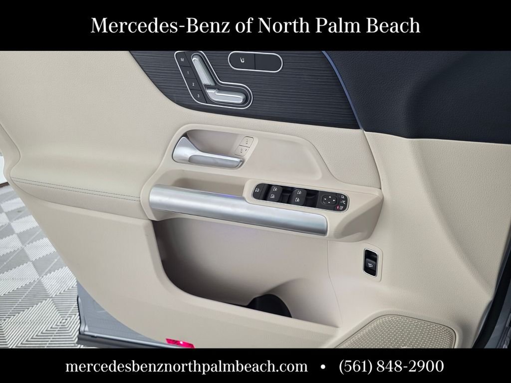 New 2026 Cirrus Silver Metallic Mercedes-Benz GLA 250 image 21