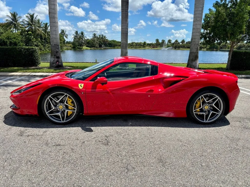 Used 2022 Rosso Corsa Ferrari  image 12
