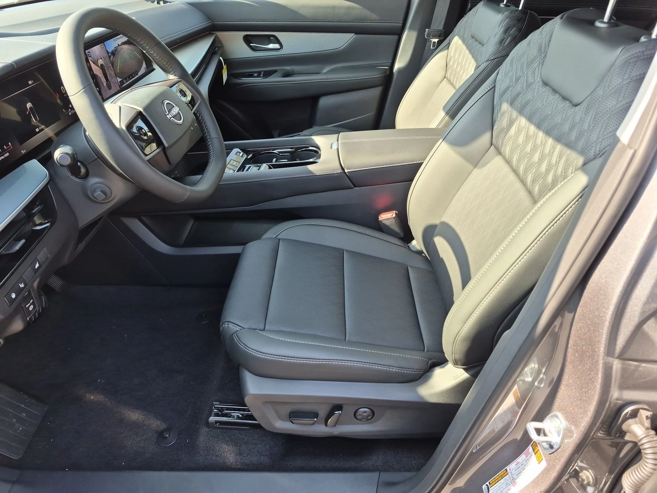 New 2026 Gun Metallic Nissan Platinum image 4