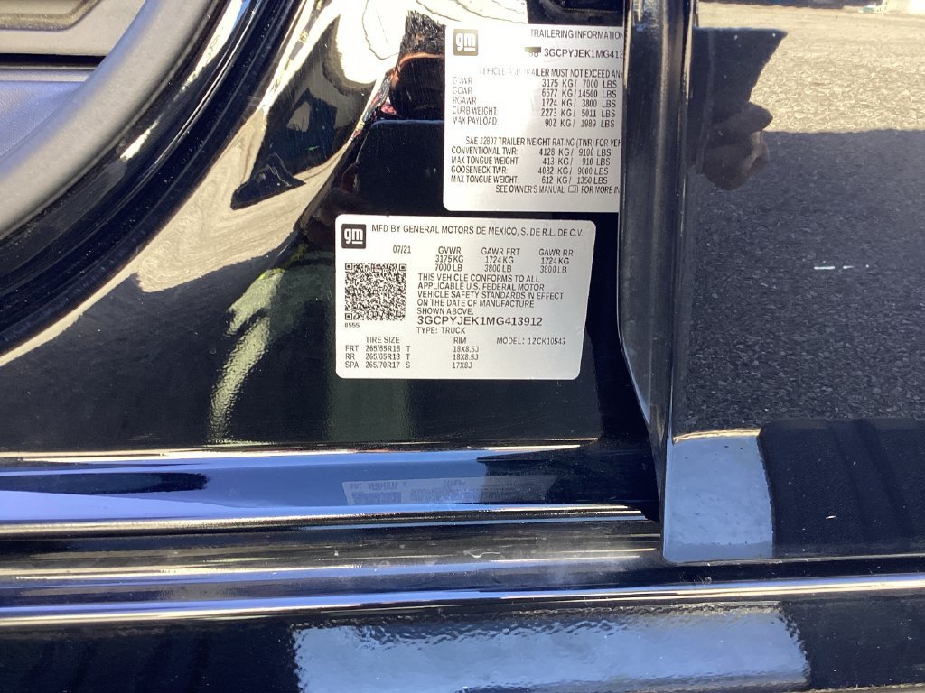 Used 2021 BLACK Chevrolet LT image 21