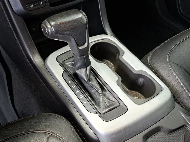 Used 2019 White Chevrolet ZR2 image 20