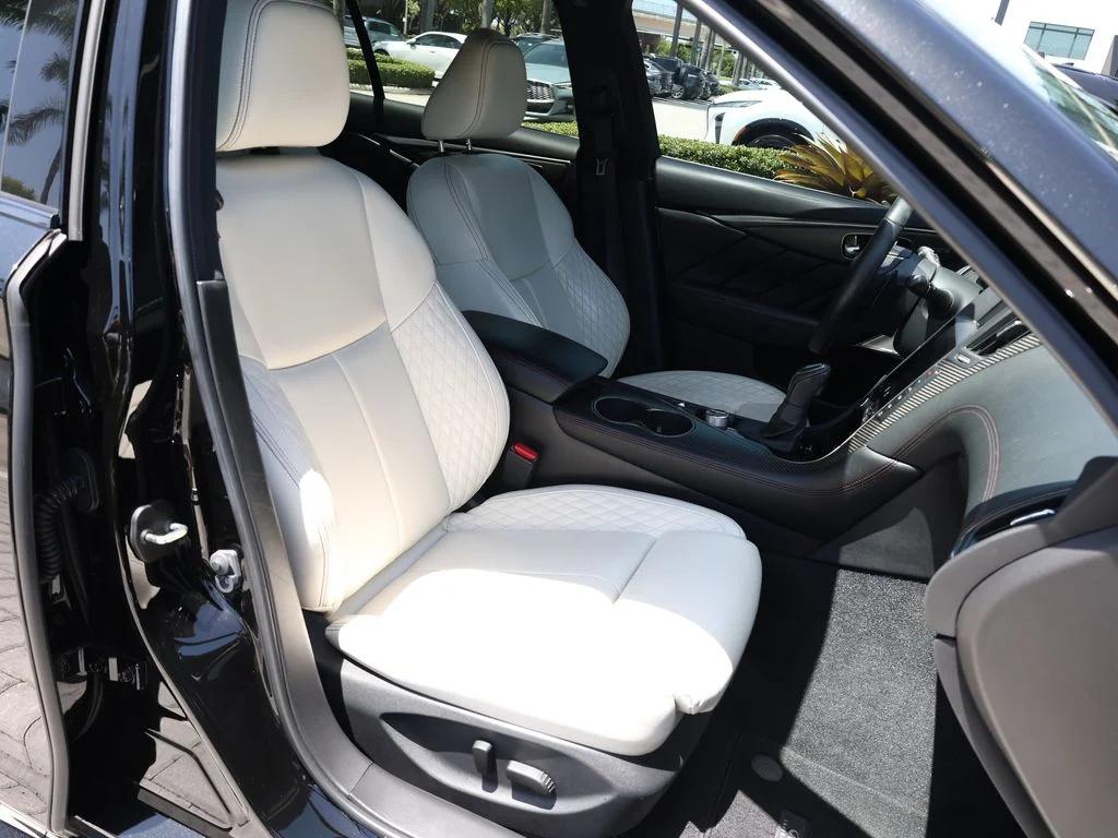 Certified Used 2023 Black INFINITI Red Sport 400 image 22