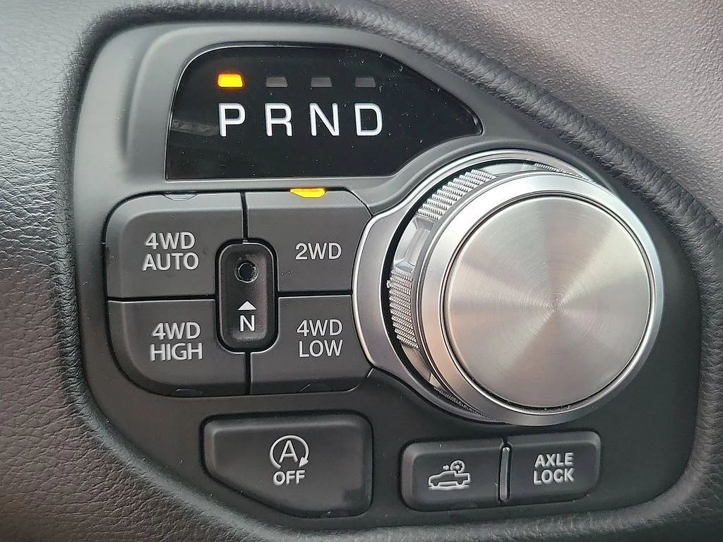 2026 RAM 1500 Rebel - Photo 10