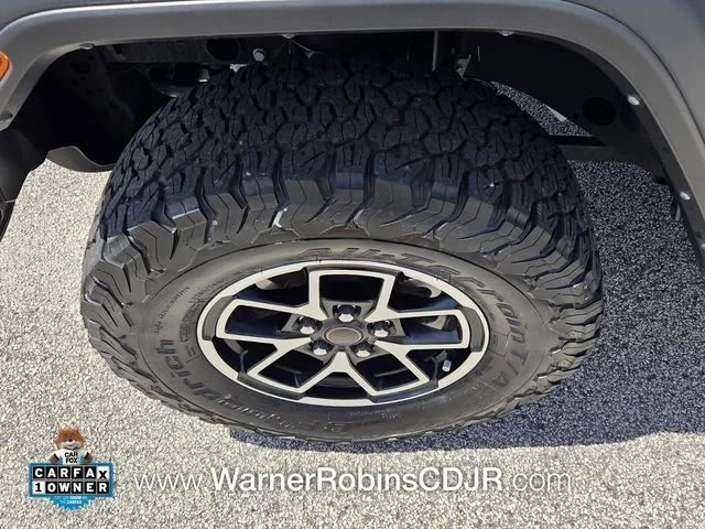 Used 2024 Gray Jeep Rubicon image 17