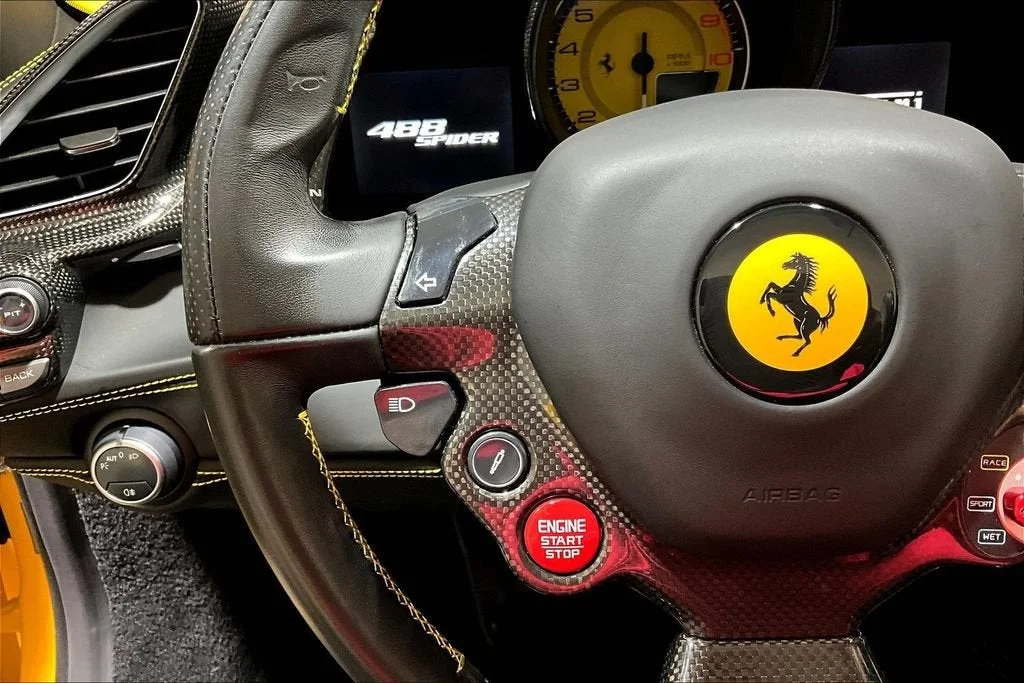 Used 2018 Giallo Modena Ferrari  image 11