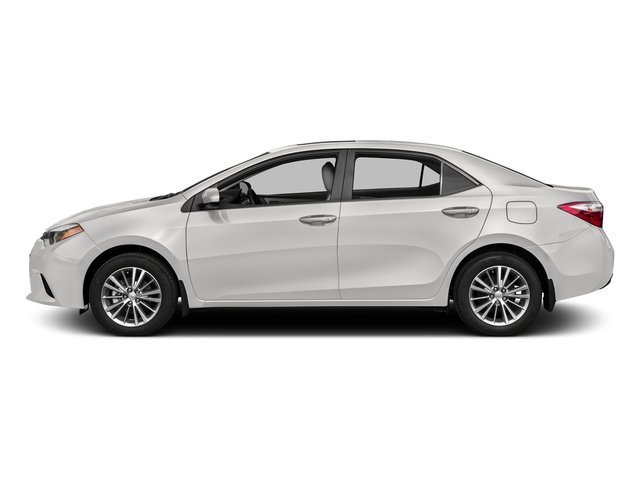 Used 2016 Super White Toyota LE image 3