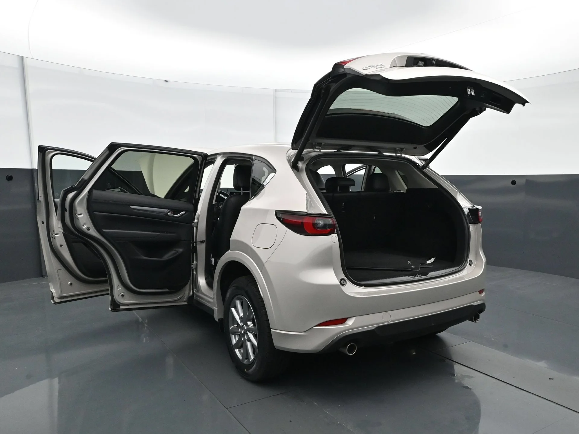 Used 2025 Platinum Quartz Metallic Mazda 2.5 S Preferred Package image 32